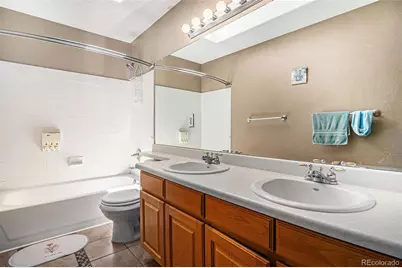 5569 S Helena Street, Centennial, CO 80015 - Photo 36
