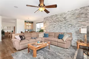 6230 E 135th Ave, Thornton, CO 80602 - Photo 10
