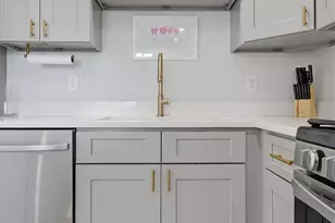 1087 Wolff St, Denver, CO 80204 - Photo 12