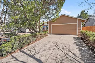 3642 S Mobile Way, Aurora, CO 80013 - Photo 2