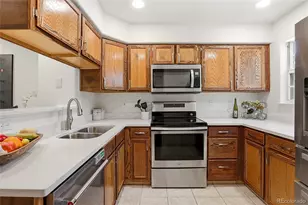 11847 E Kepner Dr, Aurora, CO 80012 - Photo 12