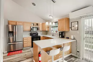 2856 W Bryant Pl, Littleton, CO 80120 - Photo 2