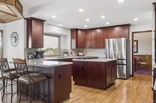 7001 S Chapparal Cir E, Centennial, CO 80016 - Photo 6