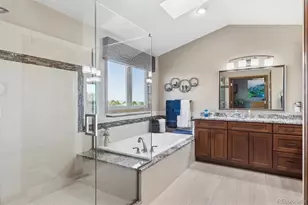 7001 S Chapparal Cir E, Centennial, CO 80016 - Photo 24