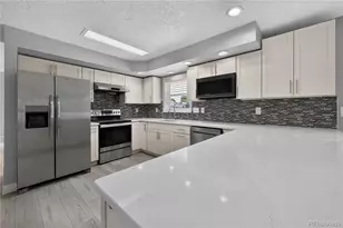 5881 S Quatar Cir, Centennial, CO 80015 - Photo 4