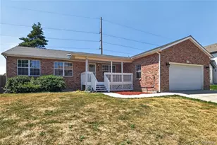 5881 S Quatar Cir, Centennial, CO 80015 - Photo 2