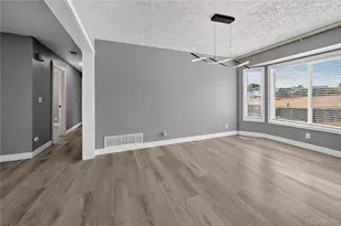5881 S Quatar Cir, Centennial, CO 80015 - Photo 12