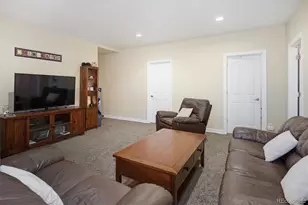 8231 S Shady Grove Ct, Aurora, CO 80016 - Photo 30