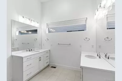 6121 Chester Street, Denver, CO 80238 - Photo 24
