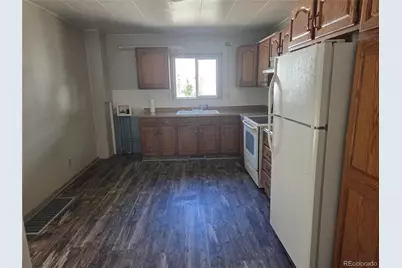 407 Carson Street, Brush, CO 80723 - Photo 1