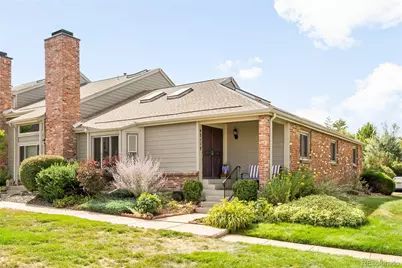 4211 S Fairplay Circle #F, Aurora, CO 80014 - Photo 2