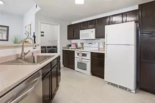 5703 N Gibralter Way, Aurora, CO 80019 - Photo 6