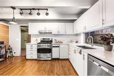 2735 E 7th Avenue Parkway, Denver, CO 80206 - Photo 32