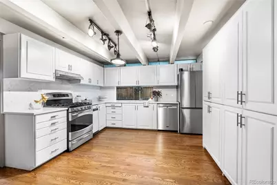 2735 E 7th Avenue Parkway, Denver, CO 80206 - Photo 28