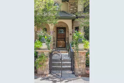 544 Adams Street, Denver, CO 80206 - Photo 2