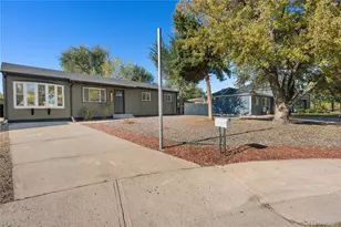 11630 E Walsh Pl, Aurora, CO 80012 - Photo 28