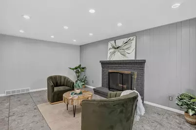 336 Oakland Street, Aurora, CO 80010 - Photo 14