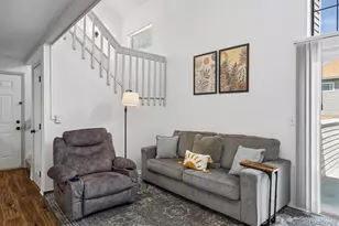 18494 E Kepner Pl, Aurora, CO 80017 - Photo 4