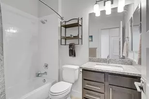 19562 E Sunset Cir, Aurora, CO 80015 - Photo 22