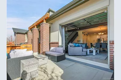 19562 E Sunset Circle, Aurora, CO 80015 - Photo 2