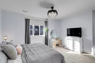 19562 E Sunset Cir, Aurora, CO 80015 - Photo 16