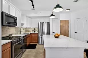 10184 Park Meadows Dr, Lone Tree, CO 80124 - Photo 6