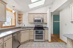 675 W Fremont Dr, Littleton, CO 80120 - Photo 14