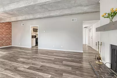 2525 S Dayton Way #2209, Denver, CO 80231 - Photo 6
