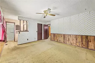 19391 E Eldorado Dr, Aurora, CO 80013 - Photo 16