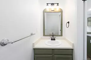 4501 S Crystal Way, Aurora, CO 80015 - Photo 16