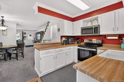 9898 W Cornell Place, Lakewood, CO 80227 - Photo 10