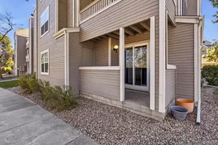 5745 W Atlantic Pl, Lakewood, CO 80227 - Photo 24