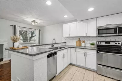 10490 W Jewell Avenue #E, Lakewood, CO 80232 - Photo 2