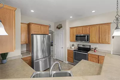 10120 Jasper Street, Commerce City, CO 80022 - Photo 6