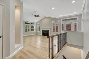 9885 Greensview Cir, Lone Tree, CO 80124 - Photo 4