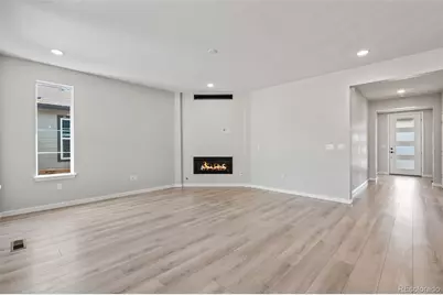 3836 N Catawba Way, Aurora, CO 80019 - Photo 8