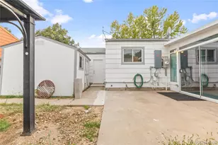 20601 E Buchanan Dr, Aurora, CO 80011 - Photo 16