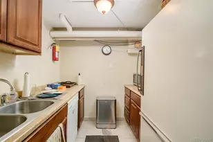2015 York St, Denver, CO 80205 - Photo 28