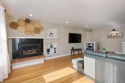 991 E Cottonwood Avenue, Centennial, CO 80121 - Photo 6