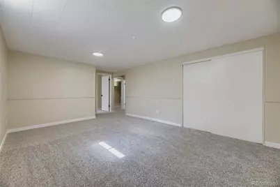 414 S Worchester Way, Aurora, CO 80012 - Photo 18