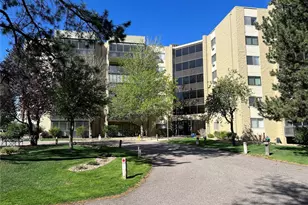 13601 E Marina, Aurora, CO 80014 - Photo 2