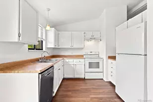 17958 E Oxford Dr, Aurora, CO 80013 - Photo 4
