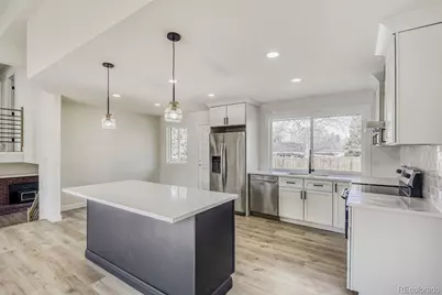 281 W Acoma Drive, Littleton, CO 80120 - Photo 6