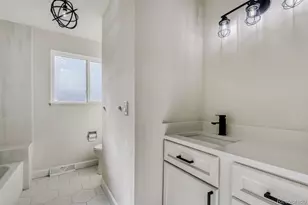 281 W Acoma Dr, Littleton, CO 80120 - Photo 18