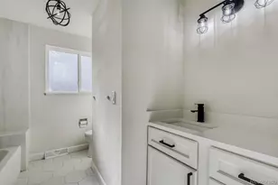 281 W Acoma Dr, Littleton, CO 80120 - Photo 18