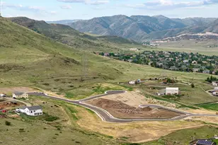 18315 W 57th Pl, Golden, CO 80403 - Photo 18