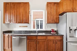555 S Lincoln St, Denver, CO 80209 - Photo 14