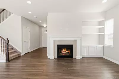 7237 S Scottsburg Way, Aurora, CO 80016 - Photo 8