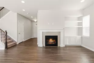 7237 S Scottsburg Way, Aurora, CO 80016 - Photo 8