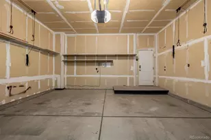 6737 Alan Dr, Denver, CO 80221 - Photo 32